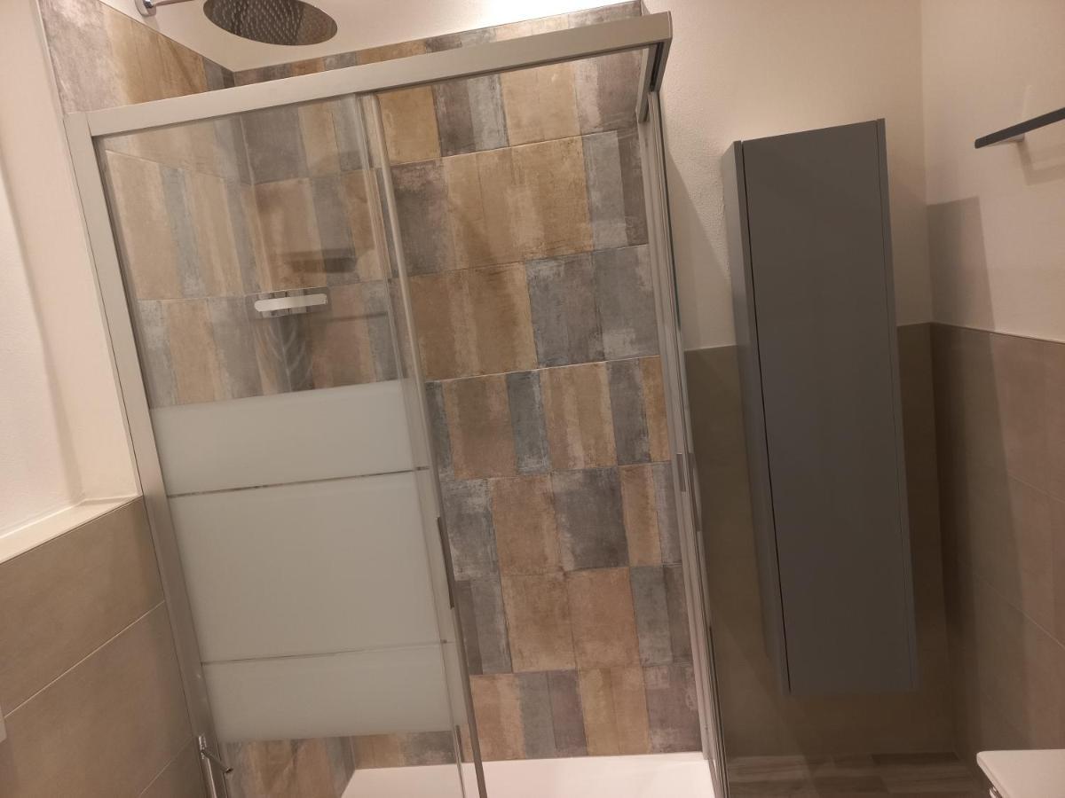 Studio-Appartment - Hotel Lux Merano Esterno foto