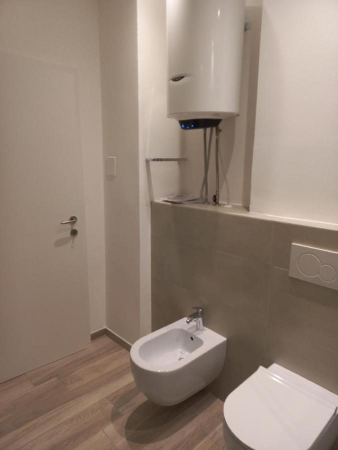 Studio-Appartment - Hotel Lux Merano Esterno foto
